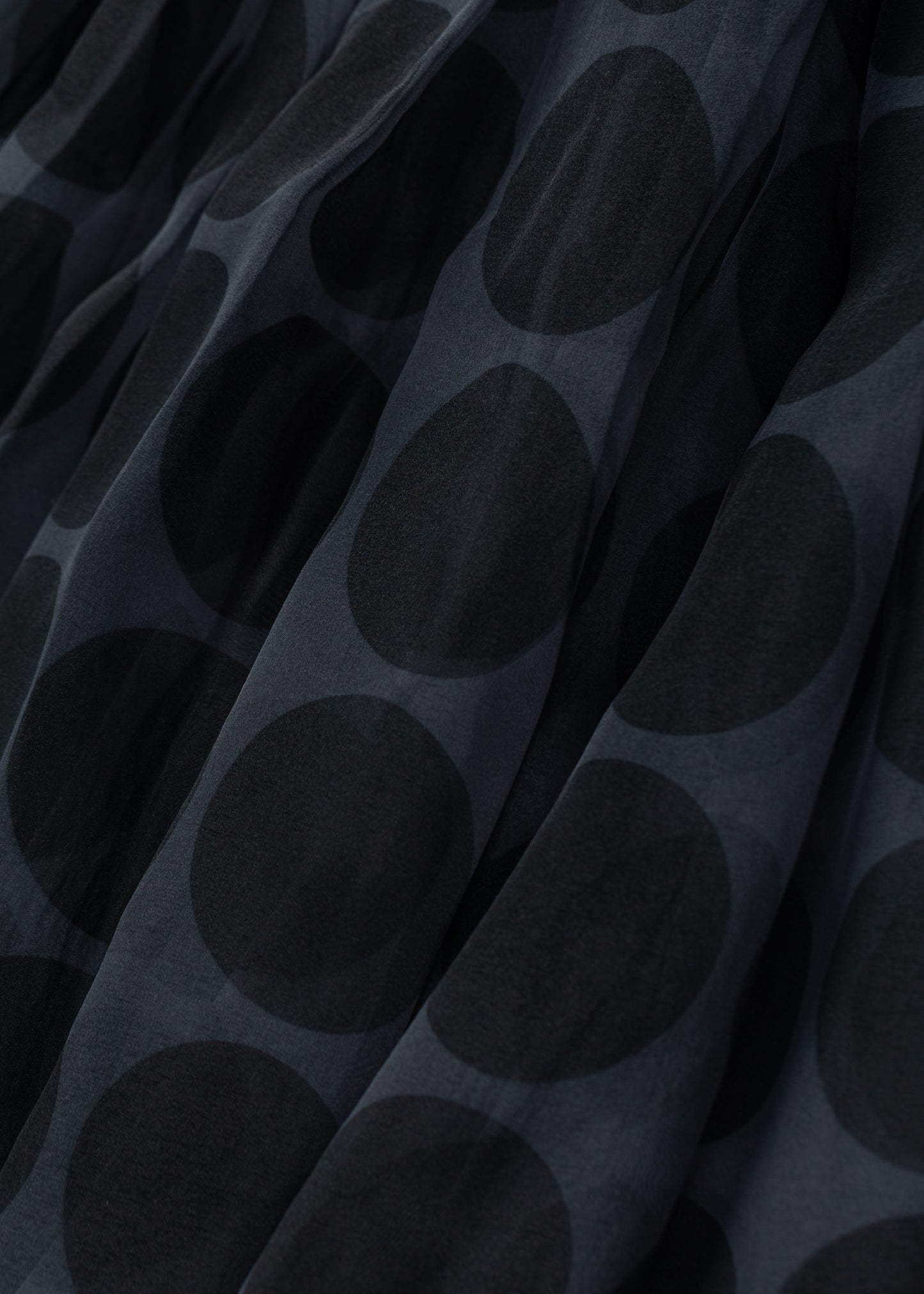 φ3.5inch dot Sheer Voluminous Gathered Skirt