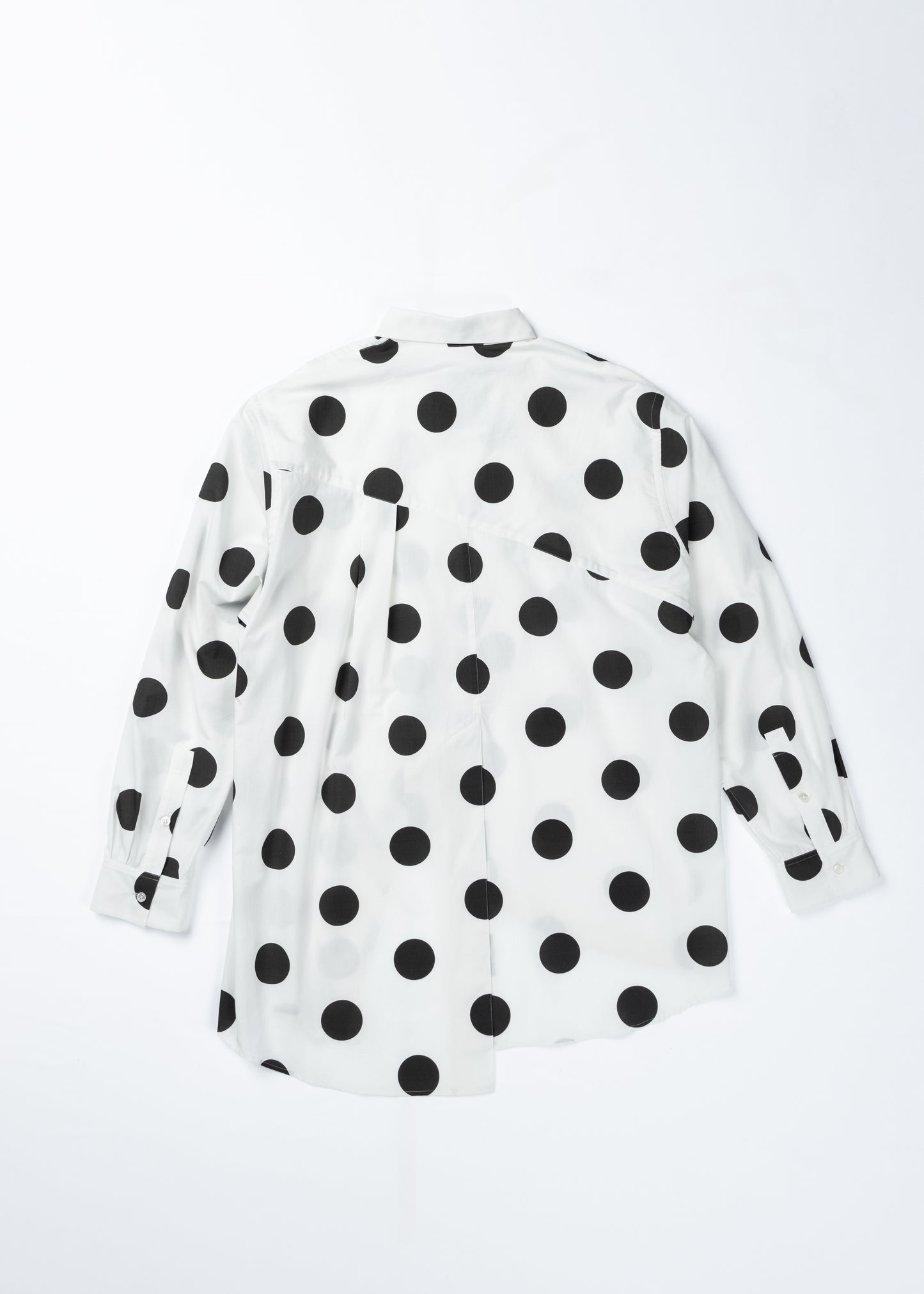 φ2inch Asymmetrical Round Shape Print Shirt