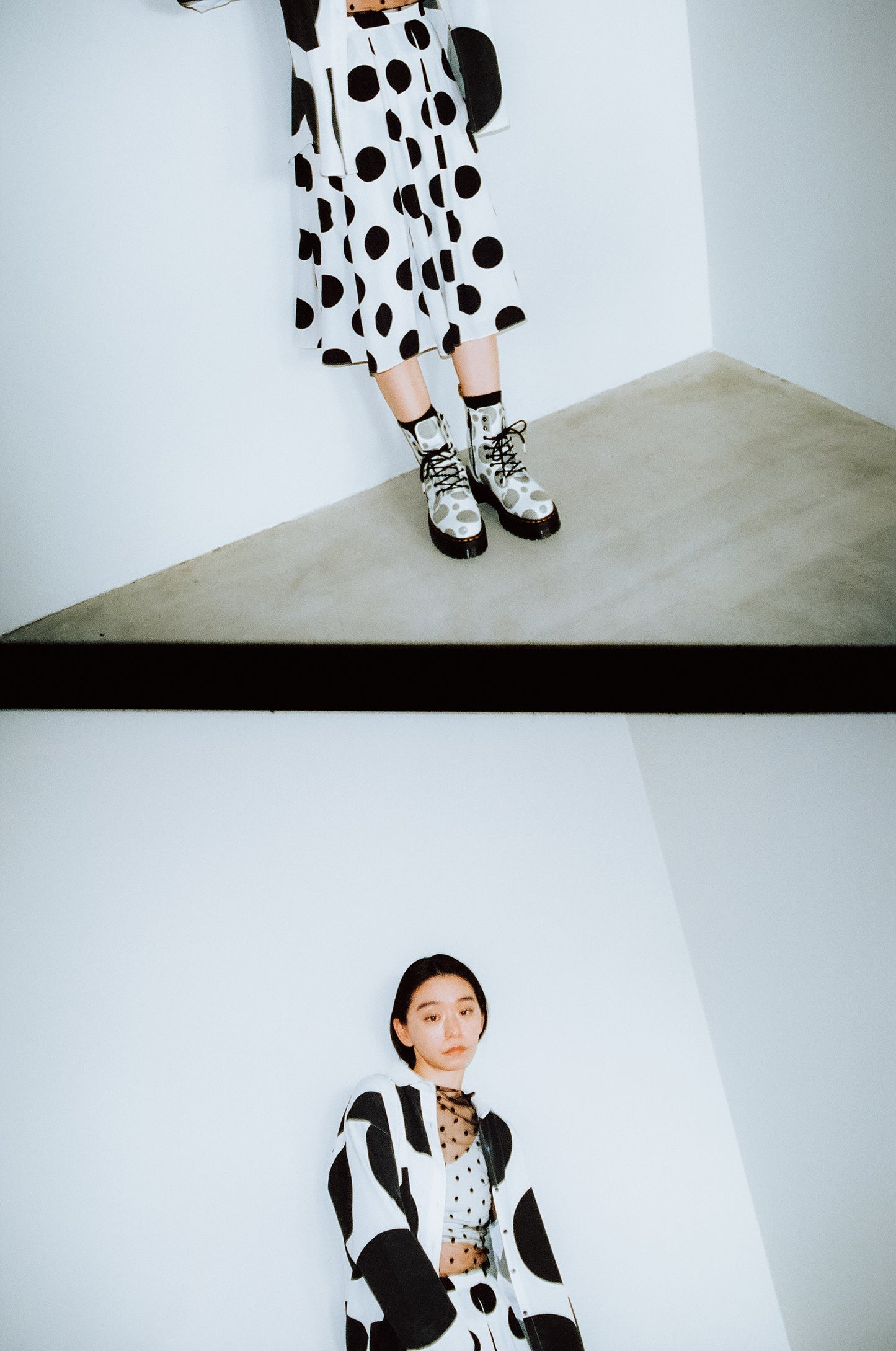 Polka dots tucked flare midi skirt