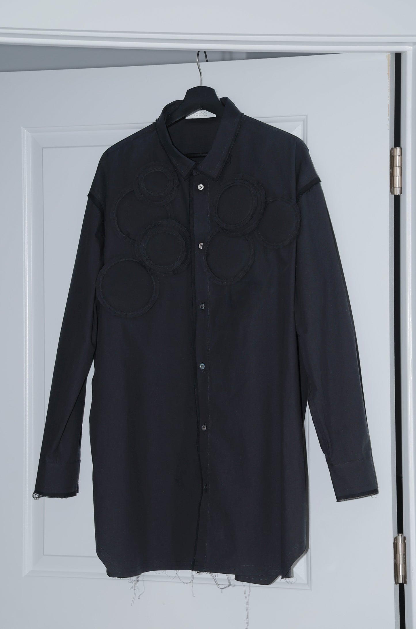 TEXTURED DOT MOTIF FRINGE SHIRT