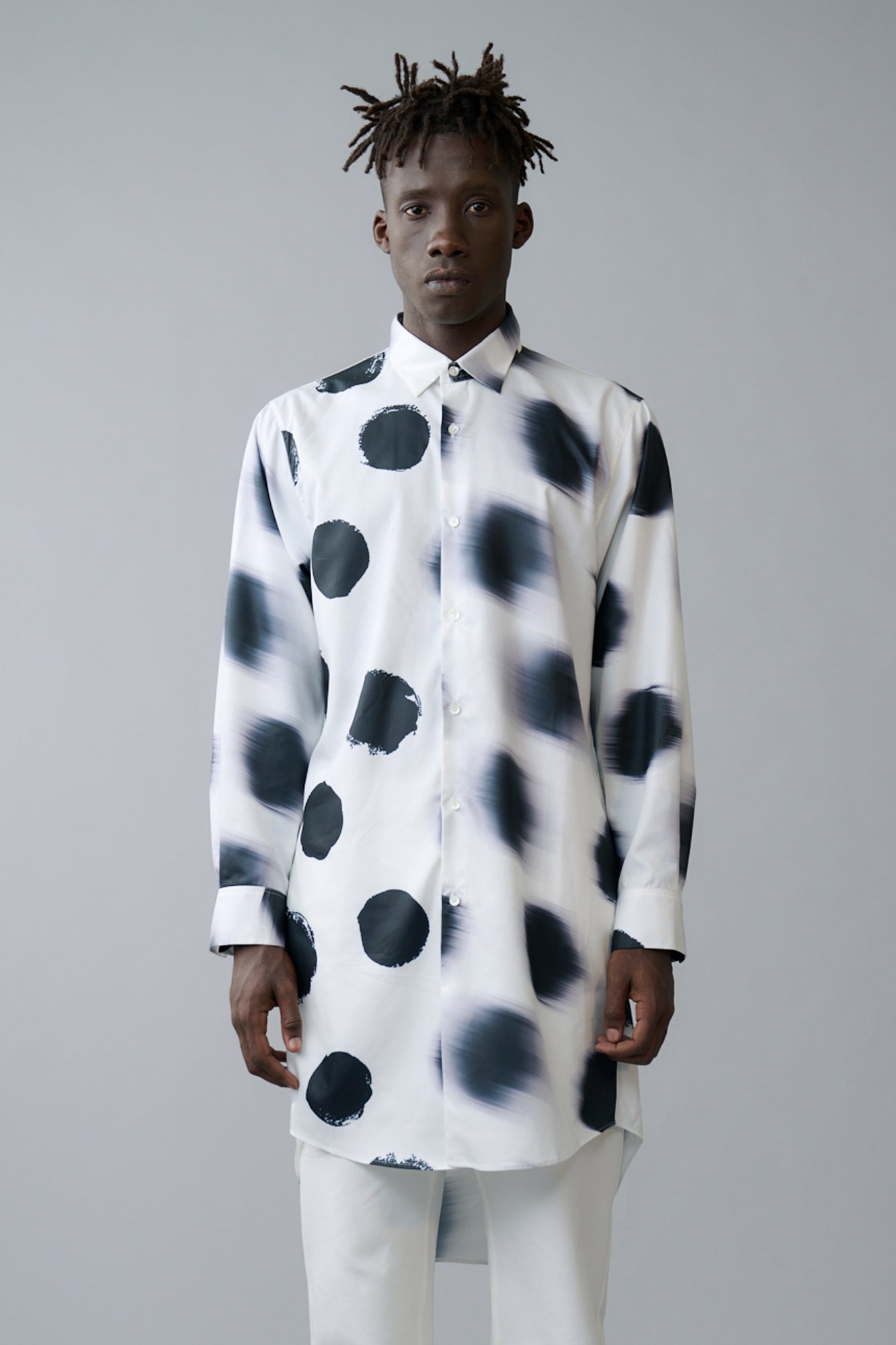 Unclear dot long shirt