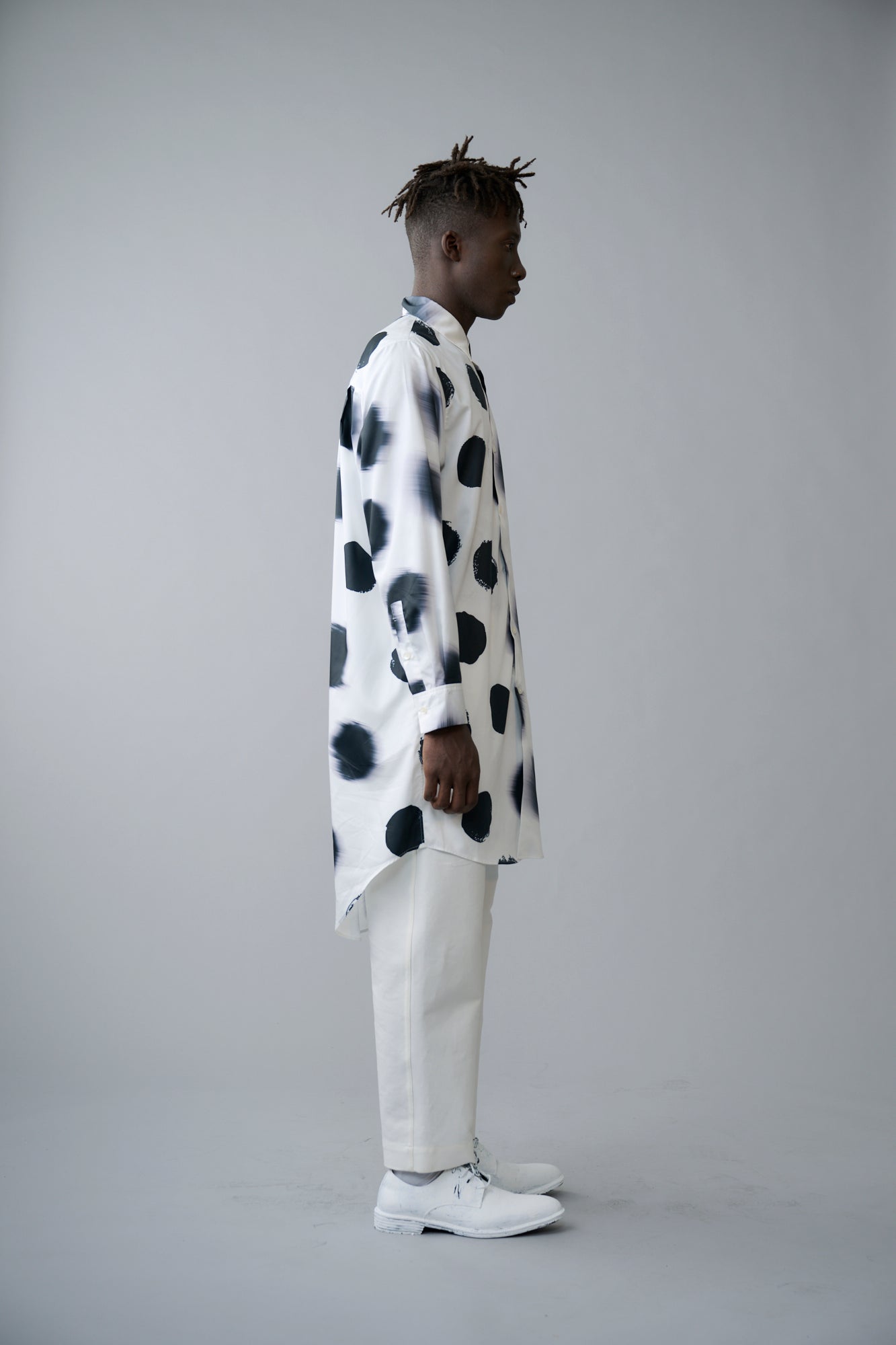 Unclear dot long shirt