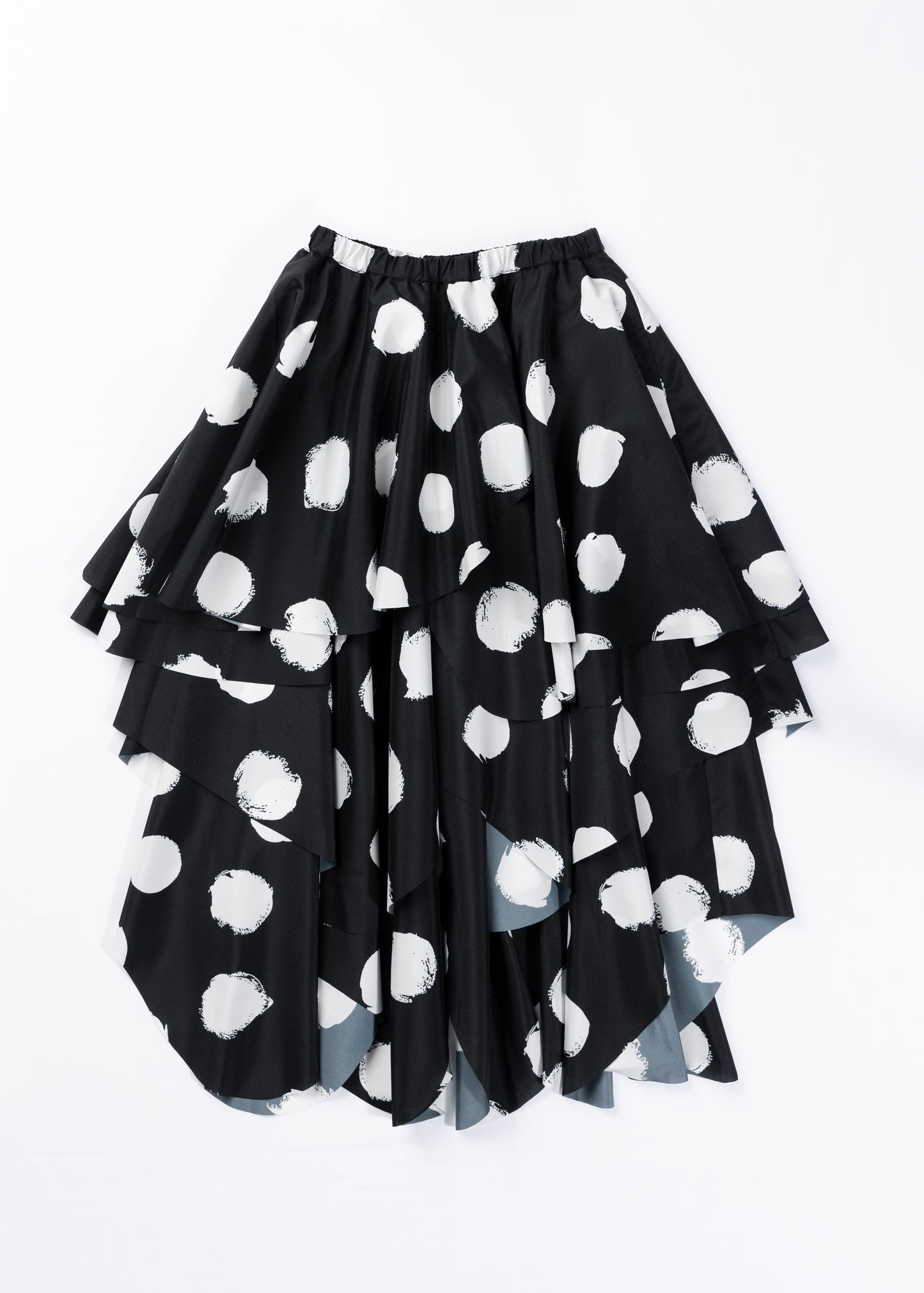 Unclear dotted skirt