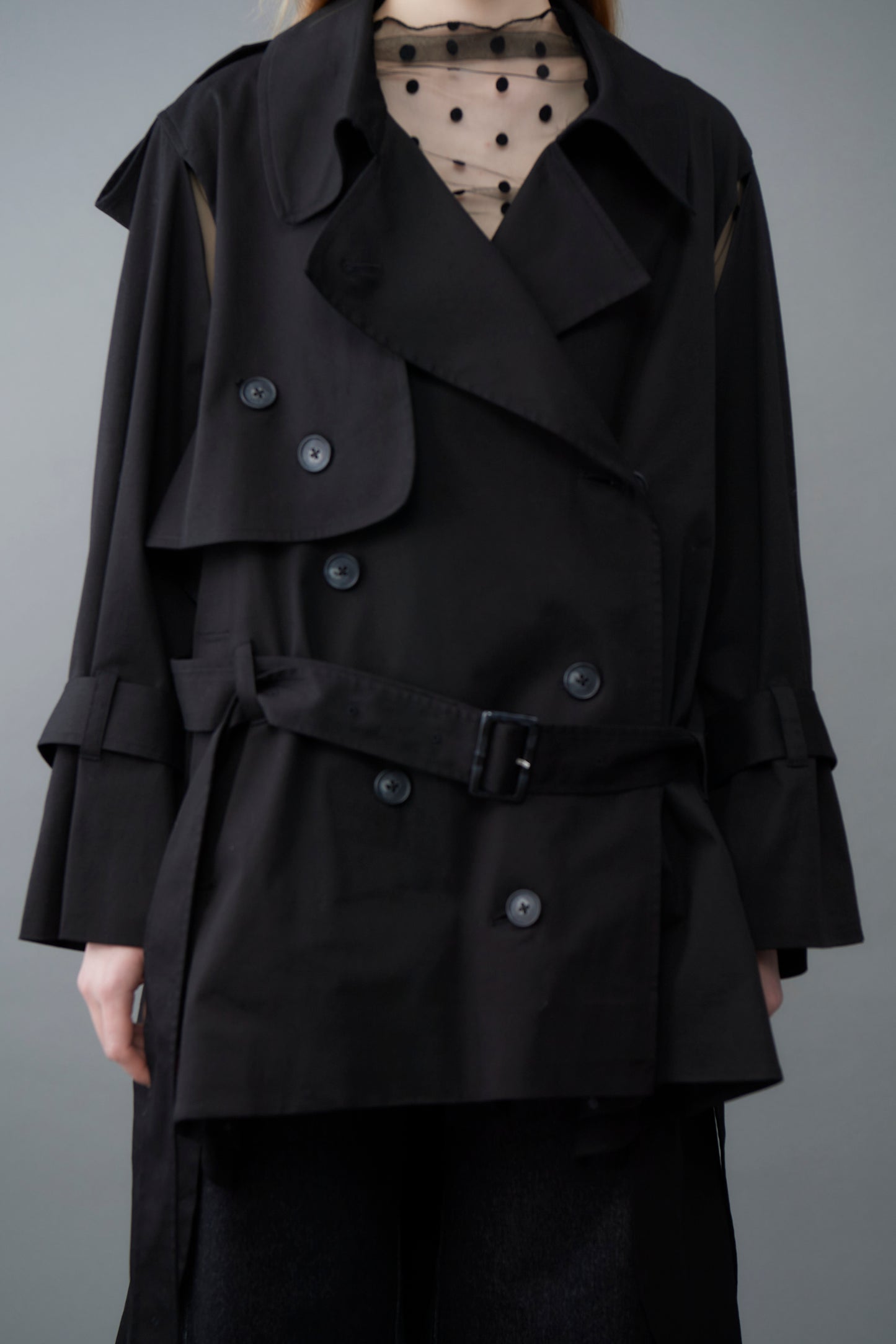 Random dot buttons Trench coat/BLK