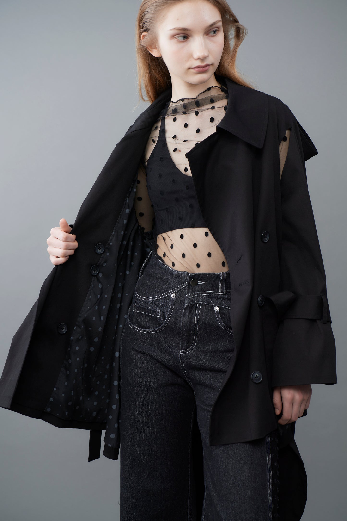 Random dot buttons Trench coat/BLK