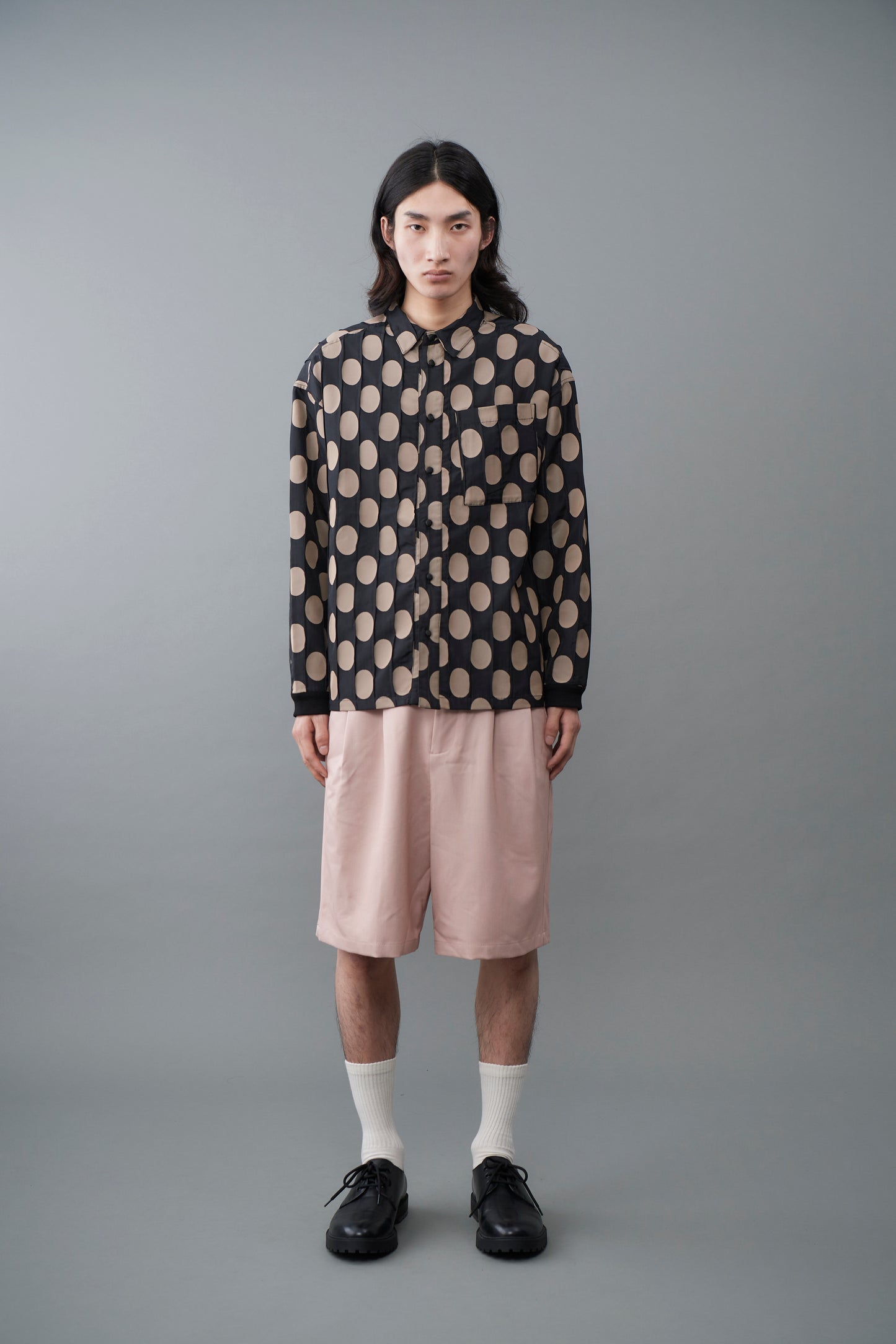 Pleated polka-dot reversible jacquard shirt Black x Beige(reversible design)