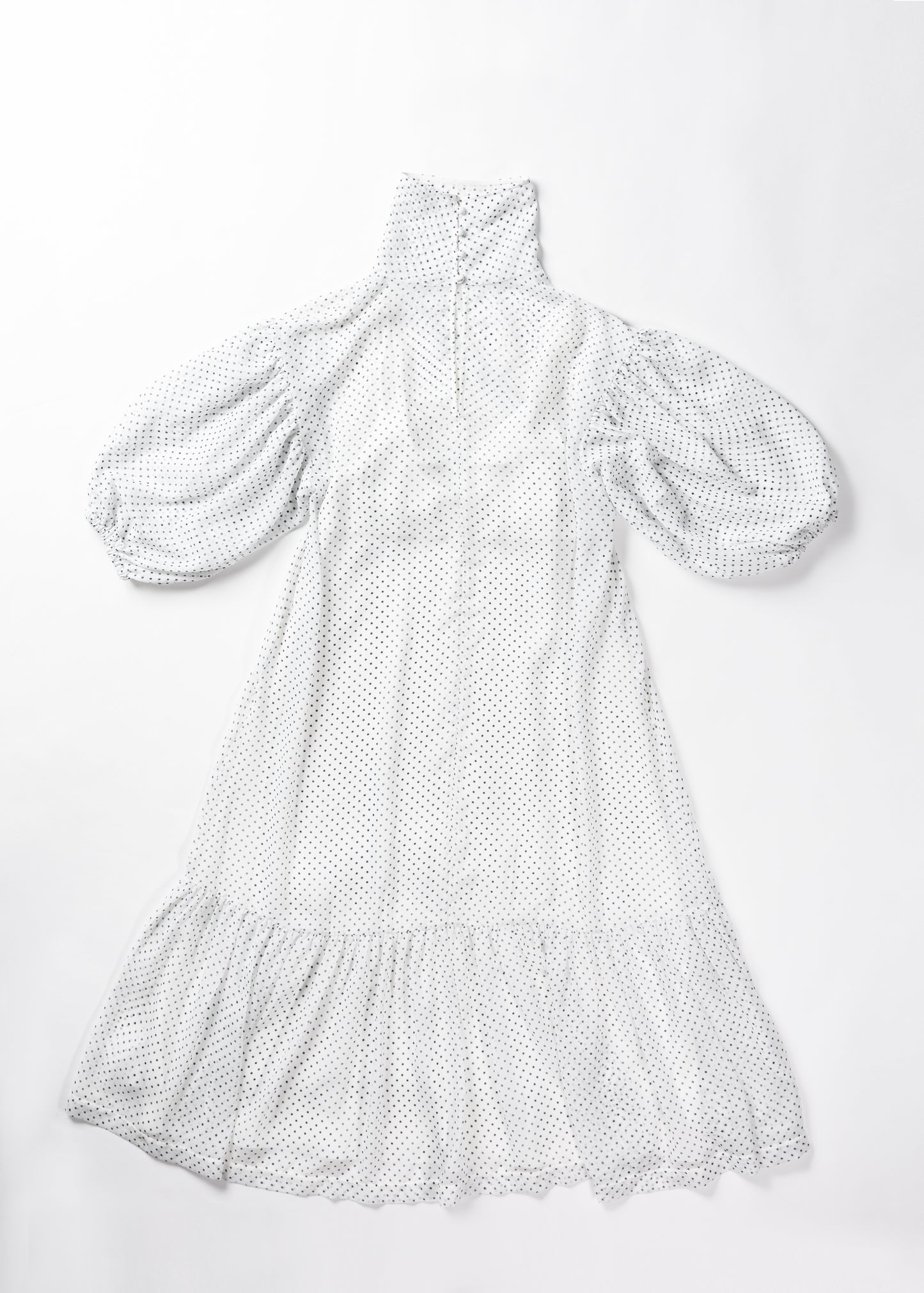 φ0.1 inch dots Layerd Ballon Sleeve Dress WHITE