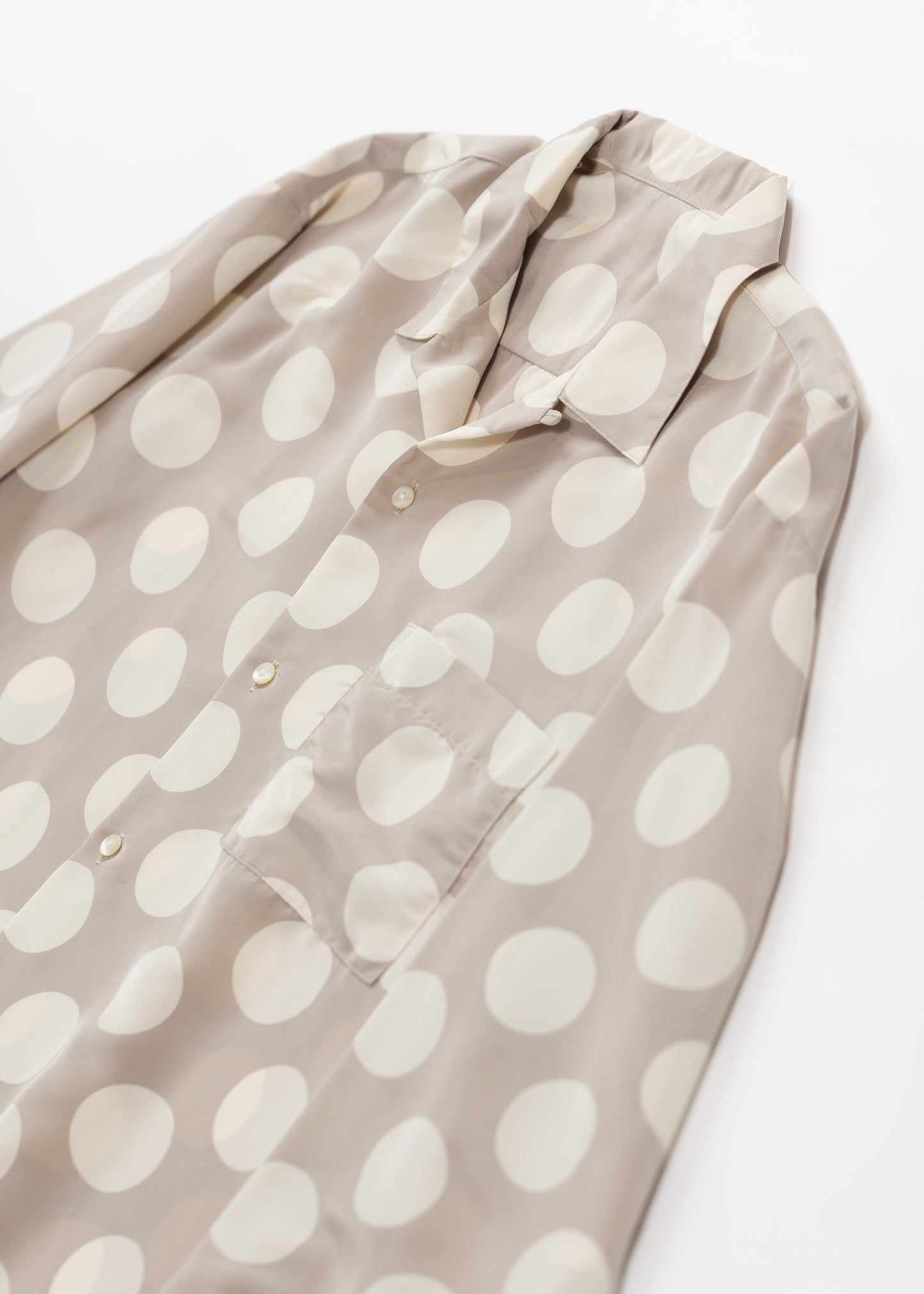 Soft fabric dots printed shirt