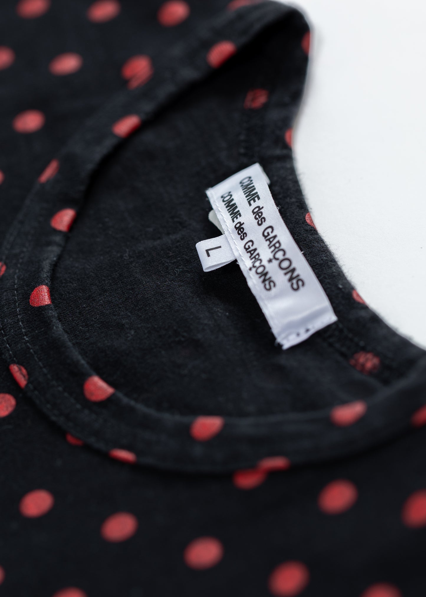 COMME des GARCONS / Red dots Tee