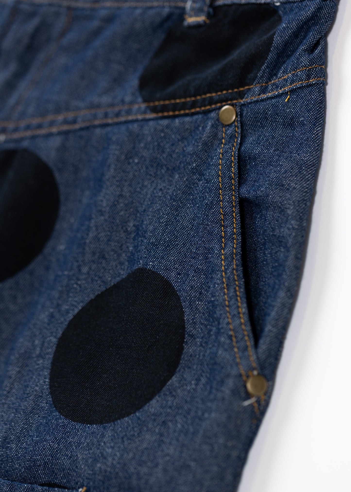 Dots printed denim tapered pants