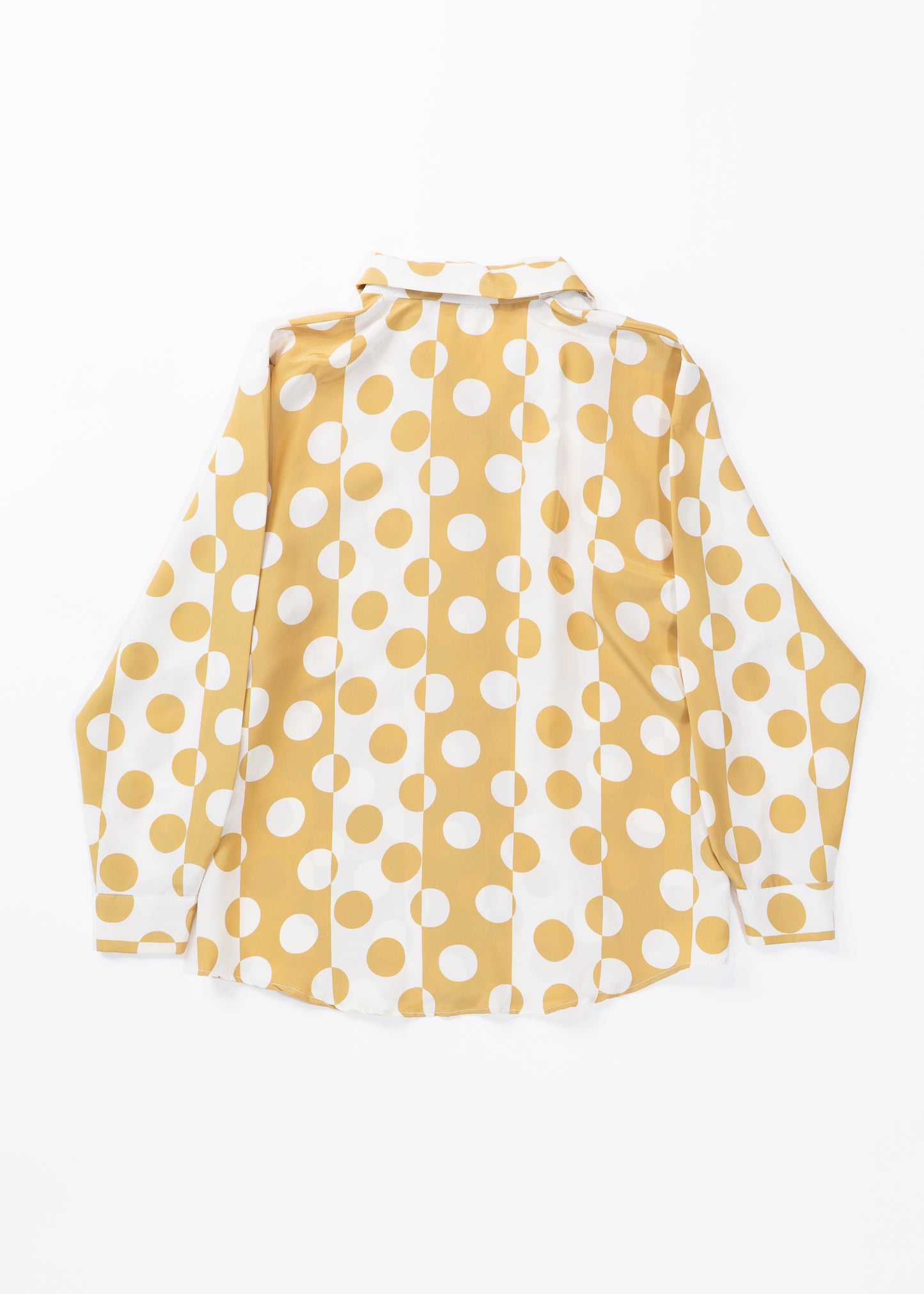 Geometric dots printed shirt